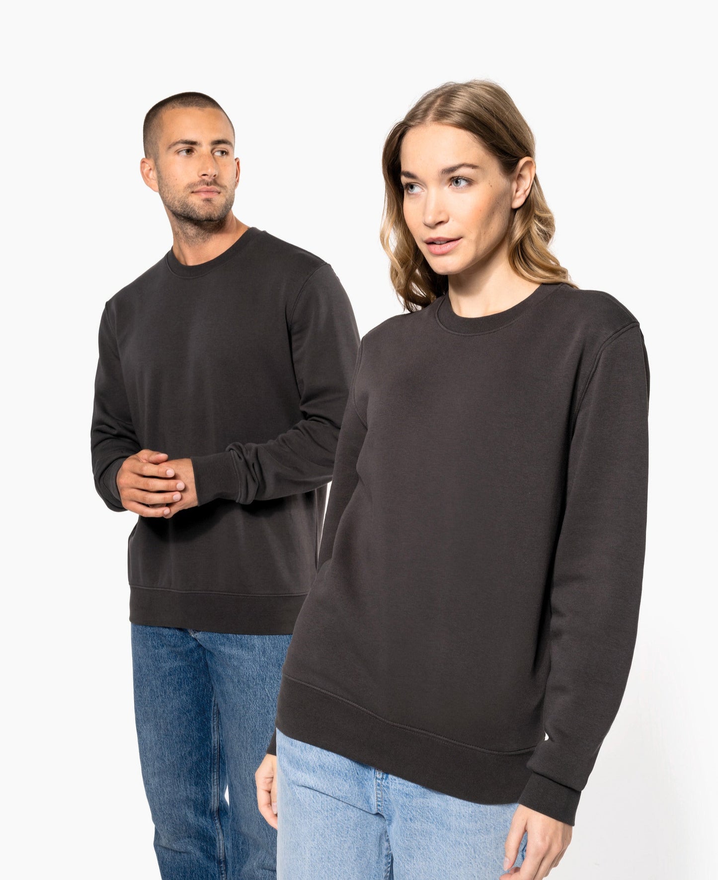 SN4025 -SUDADERA DE CUELLO REDONDO.UNISEX