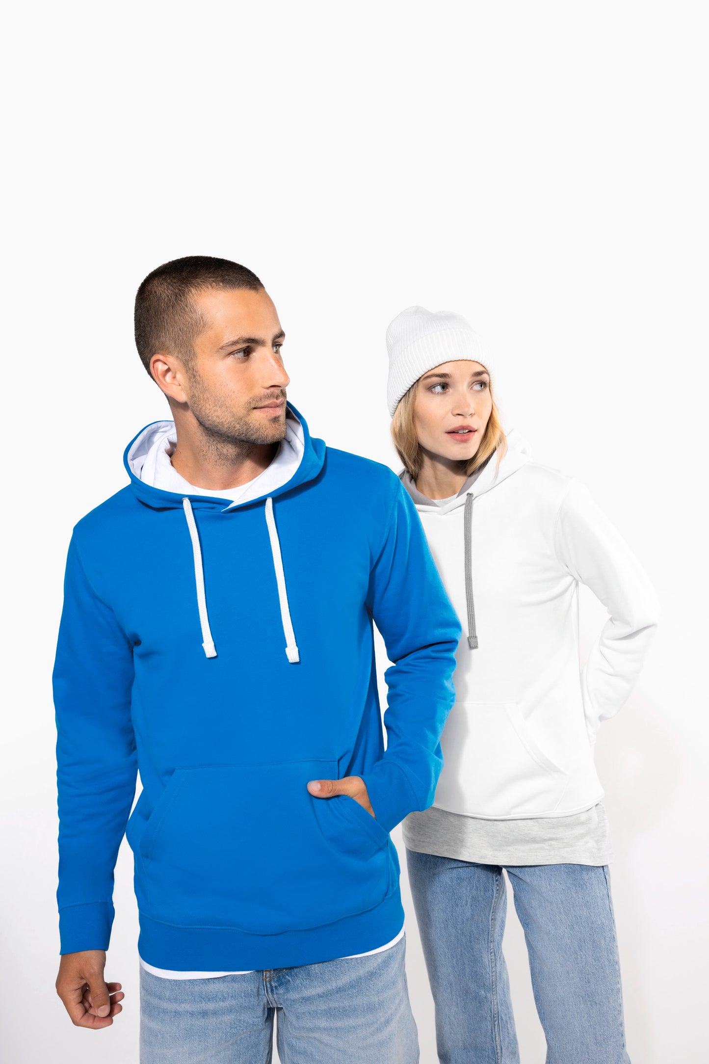 SN446 - SWEAT À CAPUCHE CONTRASTANT