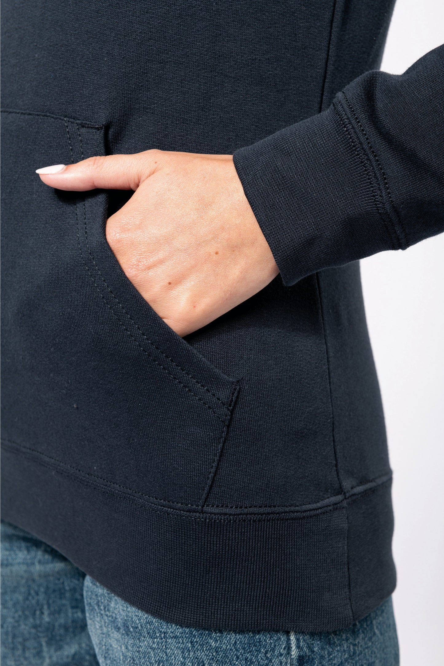 SN446 - SWEAT À CAPUCHE CONTRASTANT