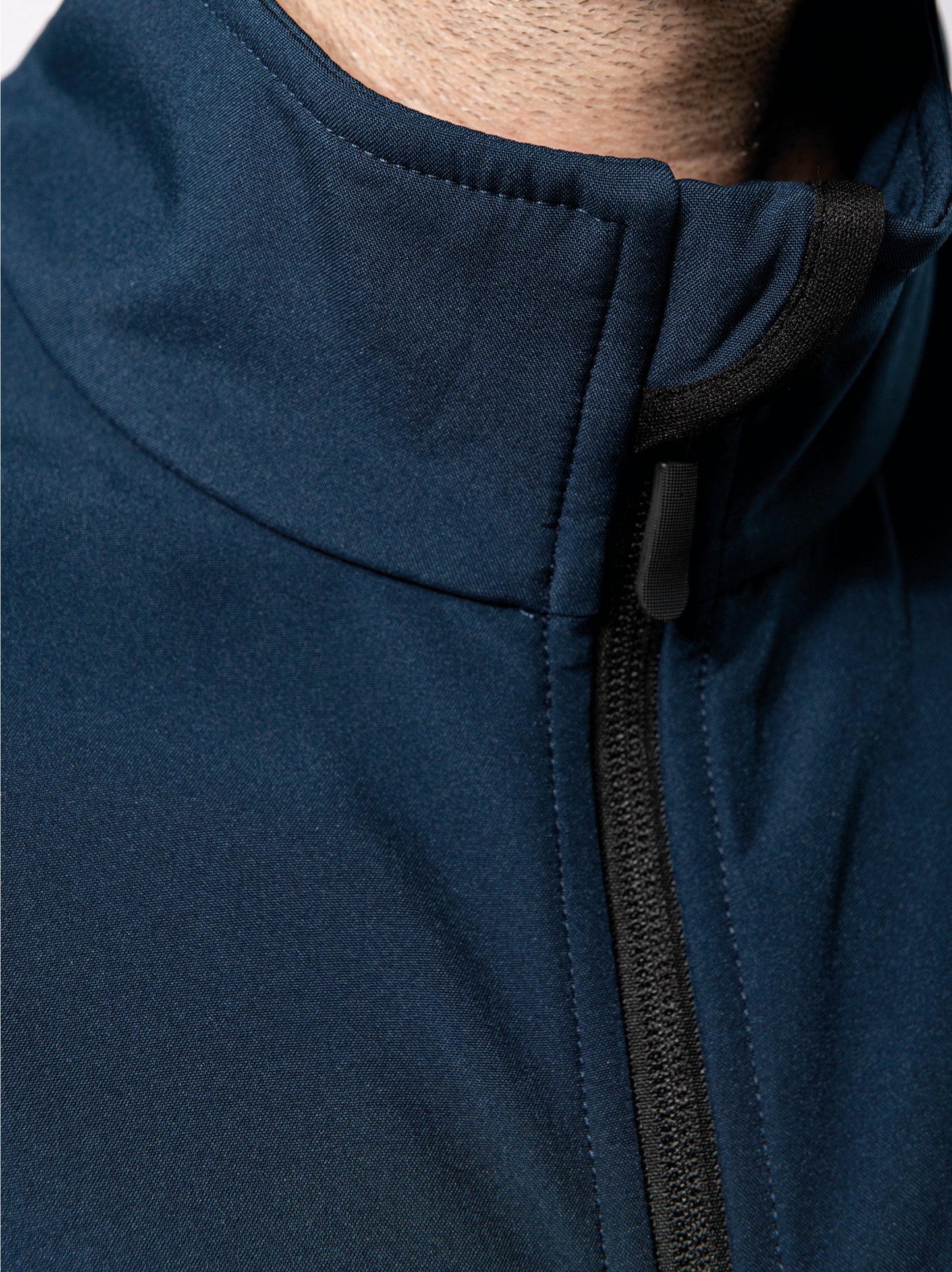SNCH426 CHALECO SOFTSHELL-2 CAPAS-UNISEX