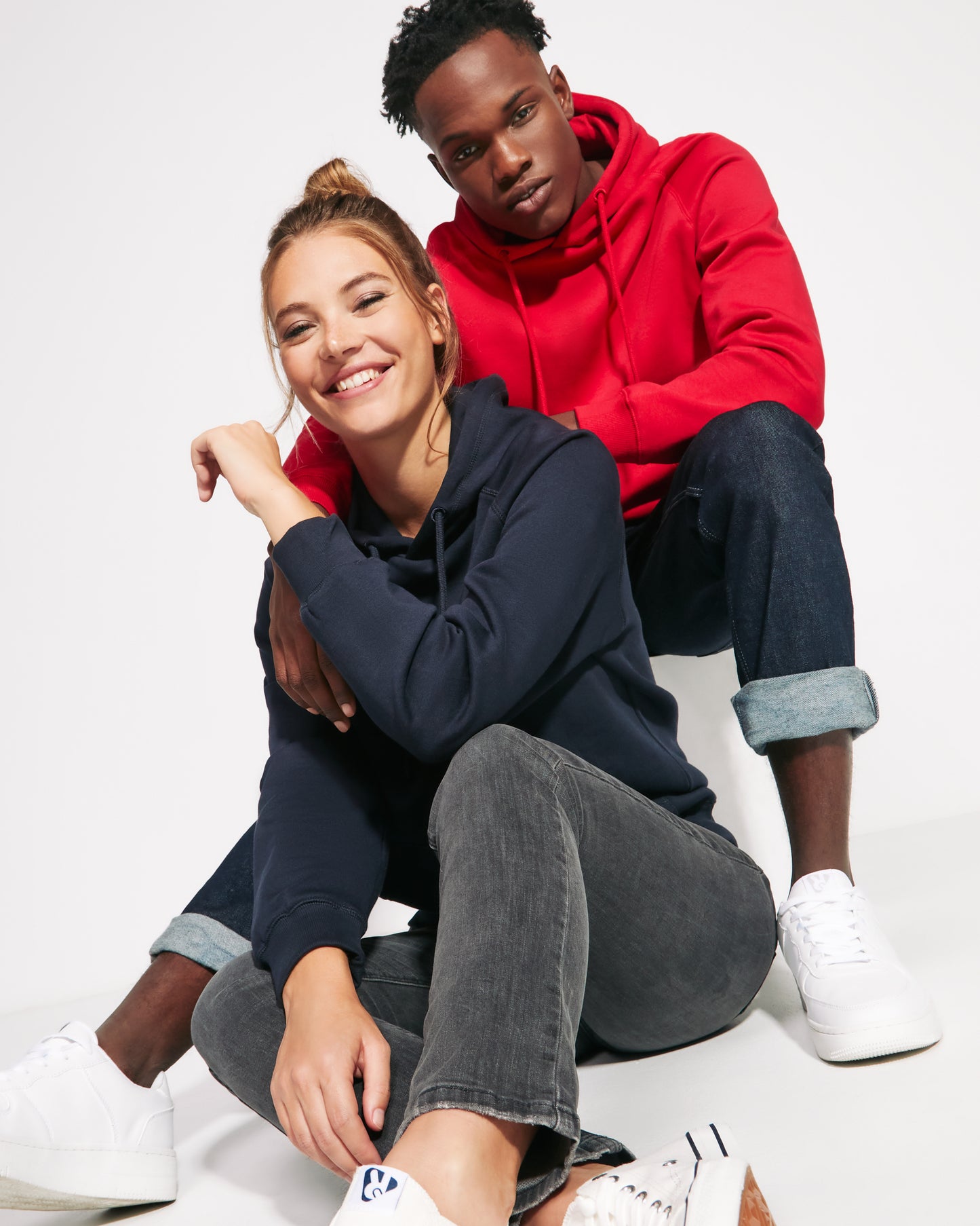 SN1074 SWEAT-SHIRT À CAPUCHE.UNISEXE